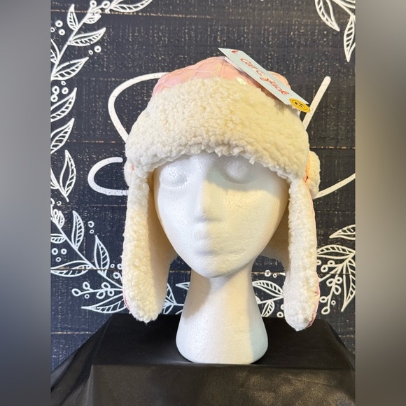 Cat & Jack Iridescent Hearts Fleece Flapper Hat - Picture 2 of 6